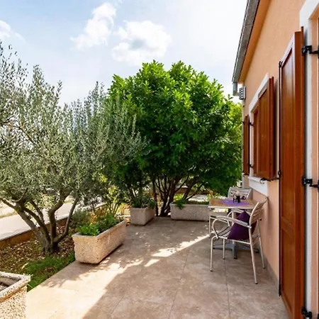 By The Sea Kneza, Korcula - 9168 * Račišće