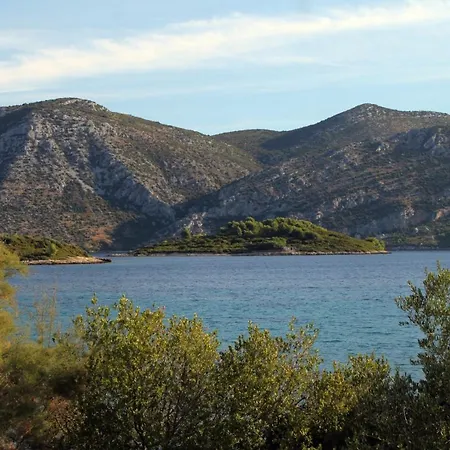 By The Sea Kneza, Korcula - 9168